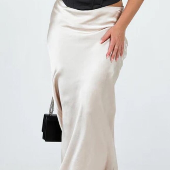 Princess Polly Haley maxi skirt, Champagne, Size 6 - Picture 1 of 3